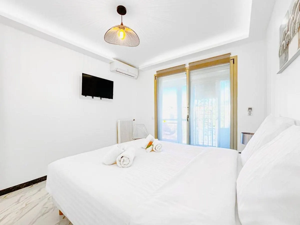 Le Mimosa - Accommodation Patio Centre De Cannes 0*,