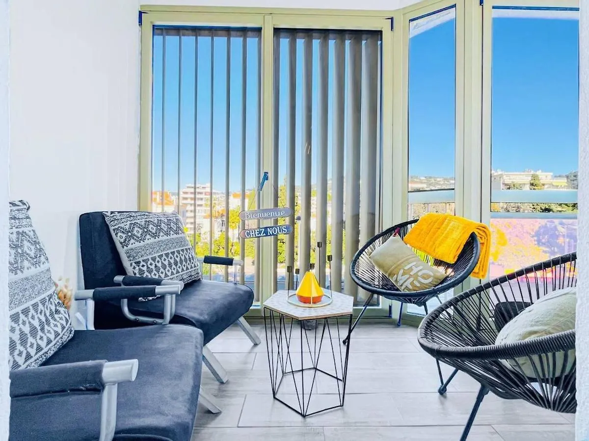 Apartment Le Mimosa - Accommodation Patio Centre De Cannes
